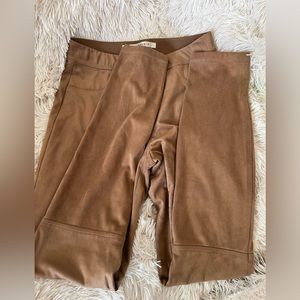 Max studio tan velour pants